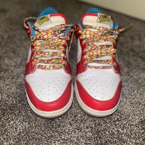 Nike Dunk Low "LeBron James x Fruity Pebbles"